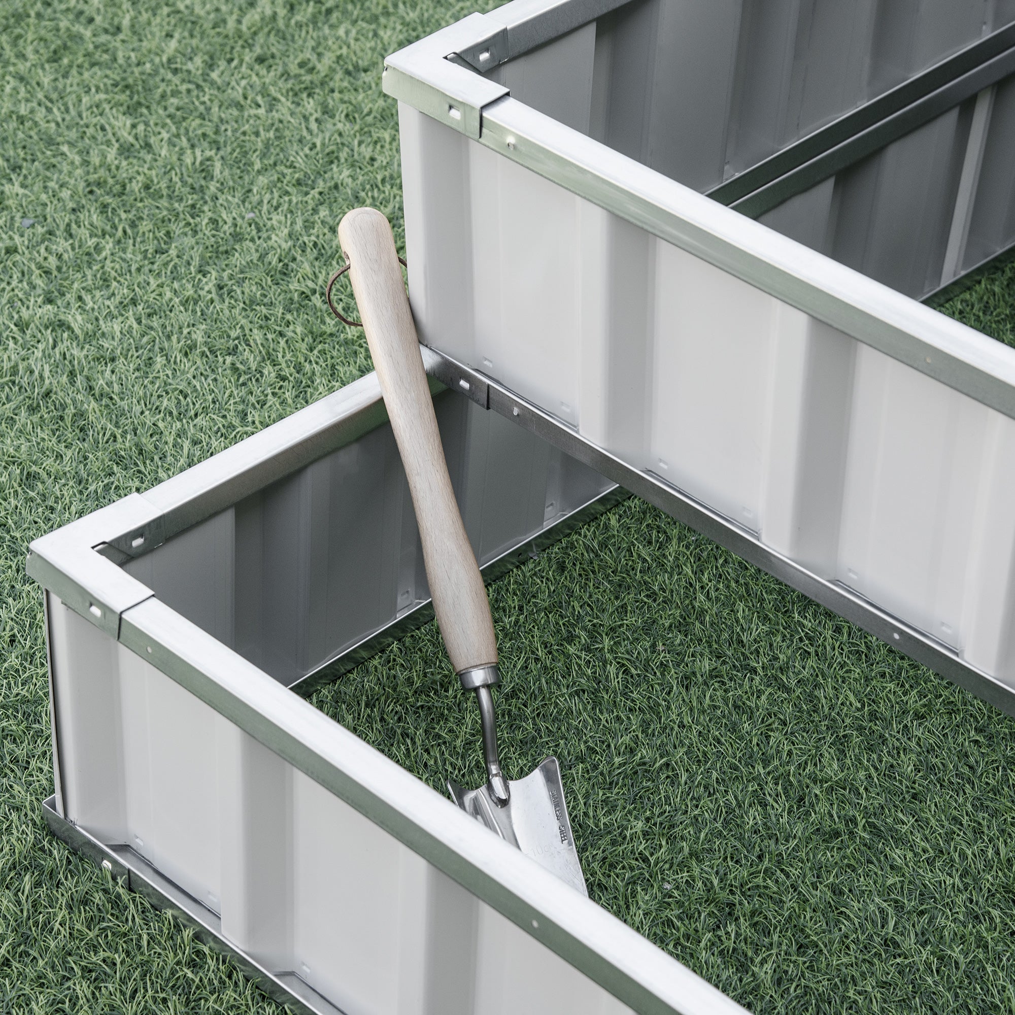 3-Tier Raised Garden Bed – Outdoor Patio Planter Box with Gloves