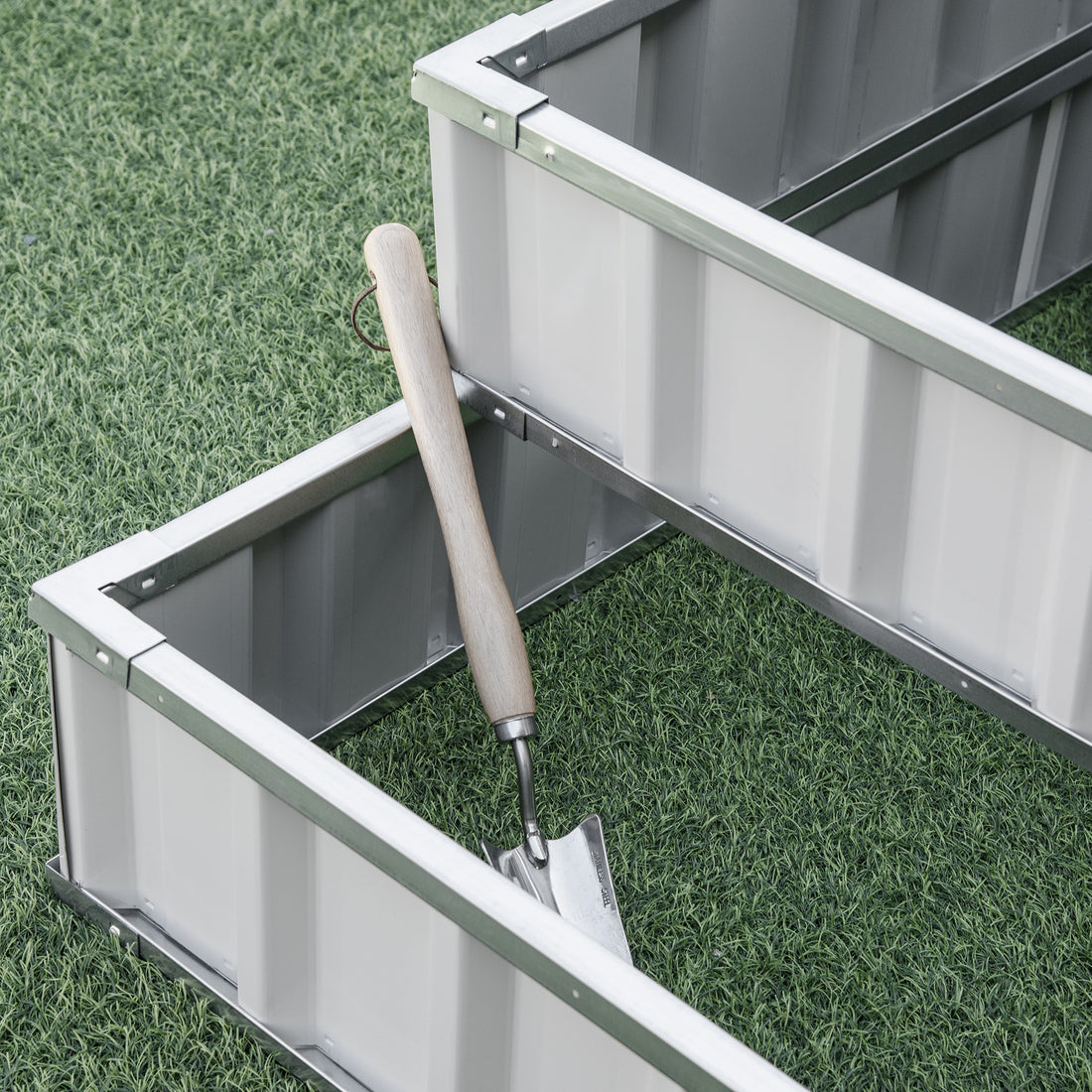 3-Tier Raised Garden Bed – Outdoor Patio Planter Box with Gloves