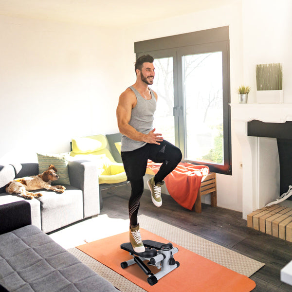 Mini Fitness Step Machine – Hydraulic Stepper with Resistance Bands & LCD Display