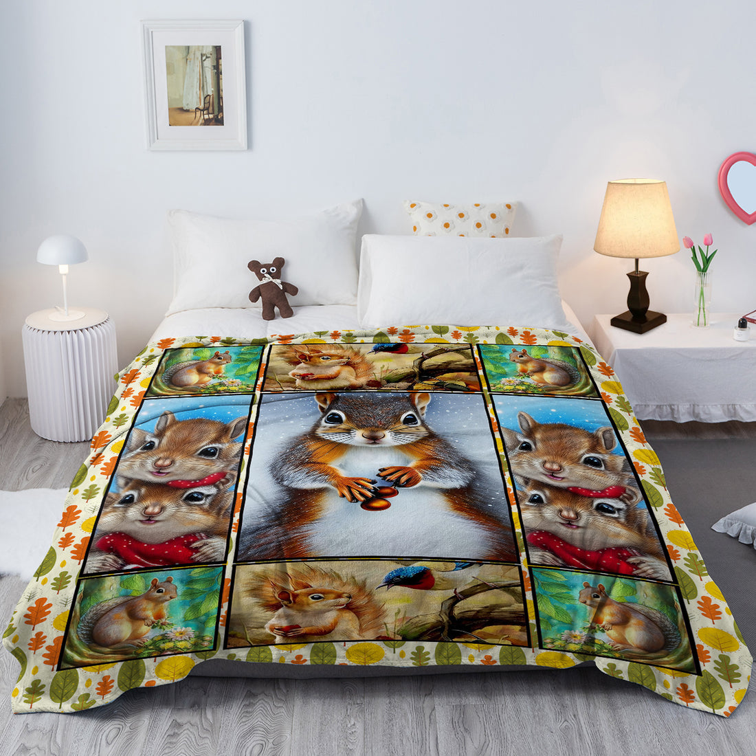 Cute Cartoon Squirrel Blanket – Soft, Warm & All-Season